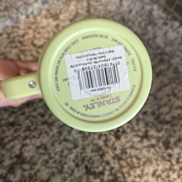 STANLEY 40oz Stainless Steel H2.0 Flowstate Quencher Tumbler -Citron - Picture 4 of 4